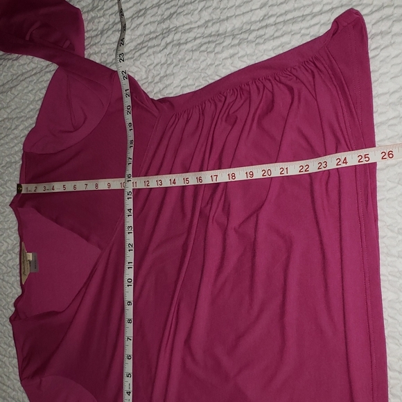 Pink Front Crossed Top. Scrunched - Picture 8 of 10